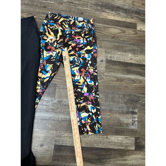 Tek Gear Women's Lot Multicolor Print Hi-Rise Capris Size M NWT Black - Picture 3 of 14
